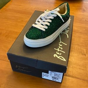 Betsey Johnson Sidny Emerald Sneakers